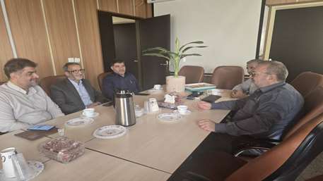 تبریک انتصاب دکتر همتی؛ دیدار هیئت‌مدیره درمانگاه خاتم‌النبیا و پنجم آذر با معاون درمان دانشگاه